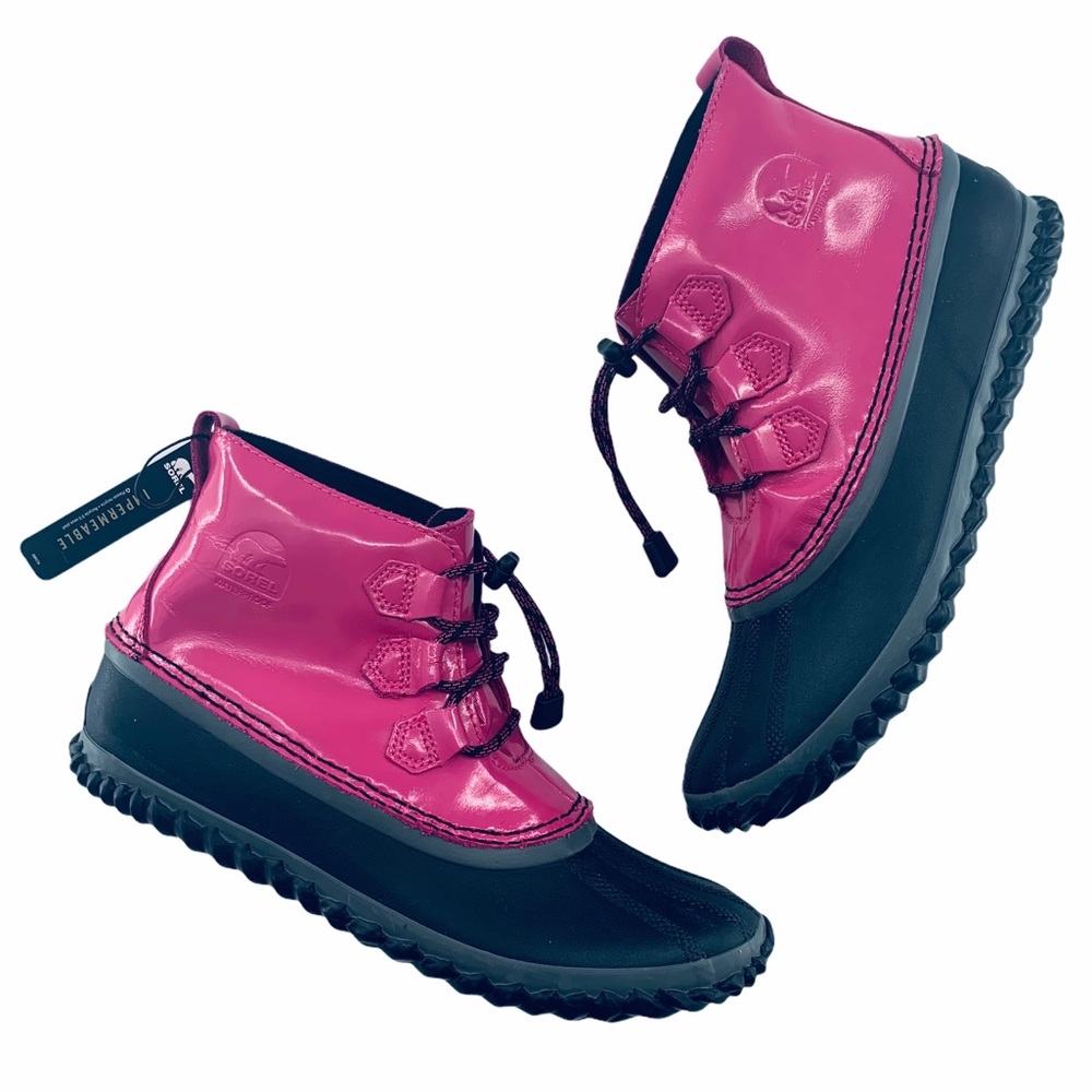 NWT Sorel Out N About Hot Pink Black Duck Boot
